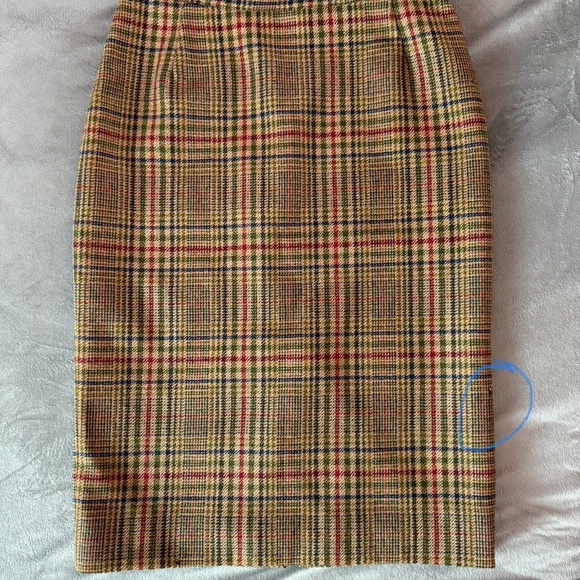 Dolce &  Gabbana Plaid Wool Skirt - Picture 8 of 8